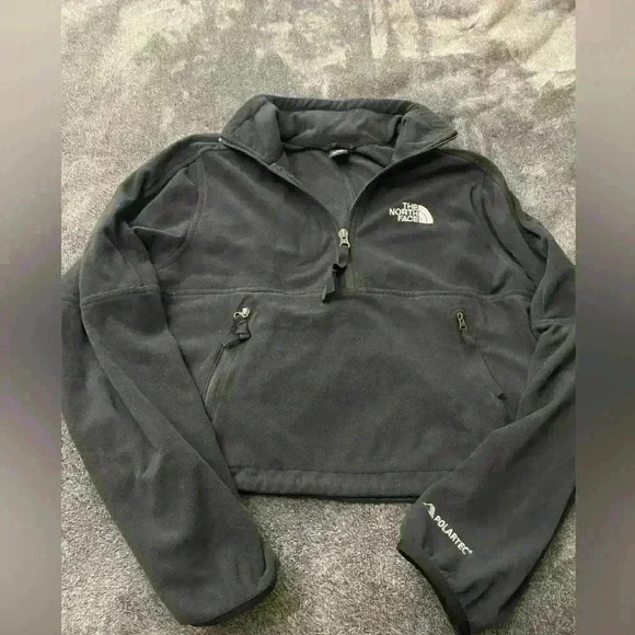 The North Face Tops - Women’s the north face Black XS pull over top